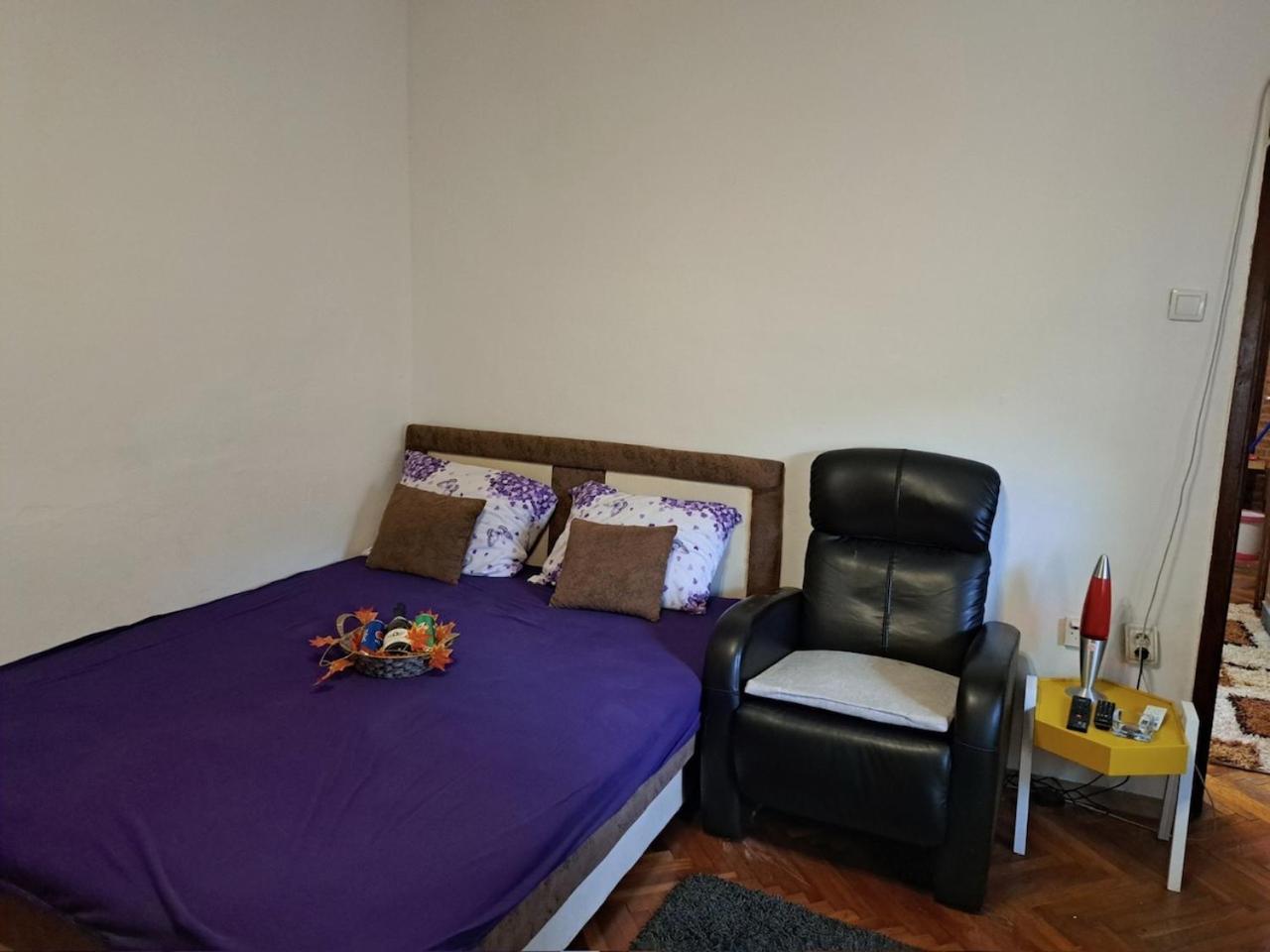 Apartman En Dusanovac 외부 사진