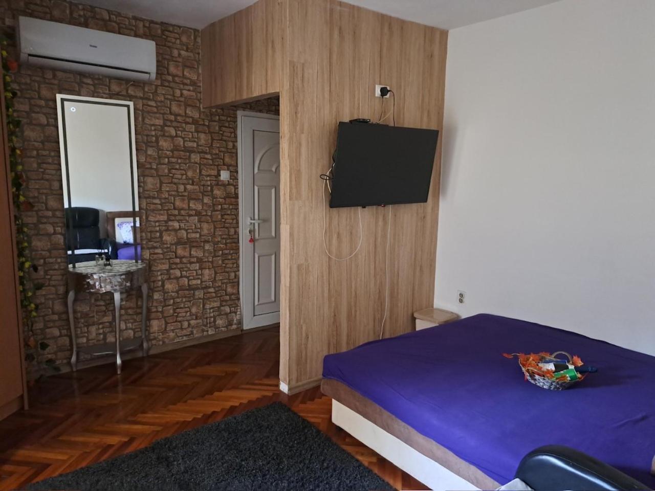 Apartman En Dusanovac 외부 사진