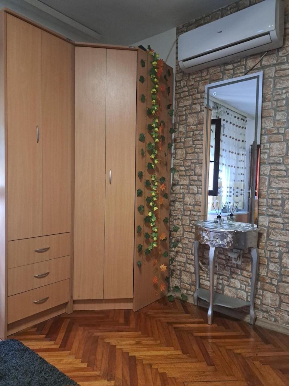 Apartman En Dusanovac 외부 사진